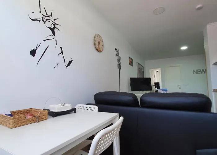 New York - La Colina San Miguel de Meruelo